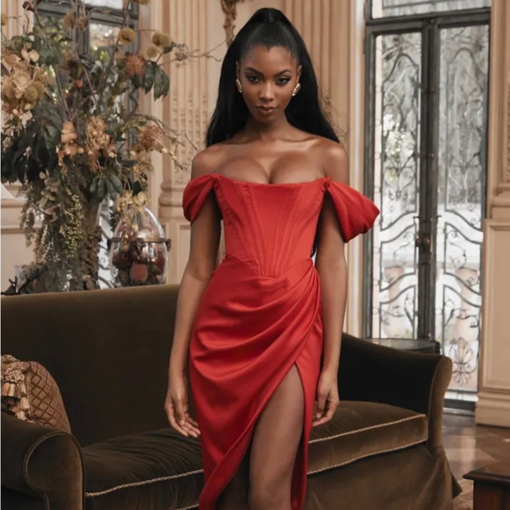 HOUSE OF CB ‘Loretta’ Off the Shoulder Satin Corset Dress